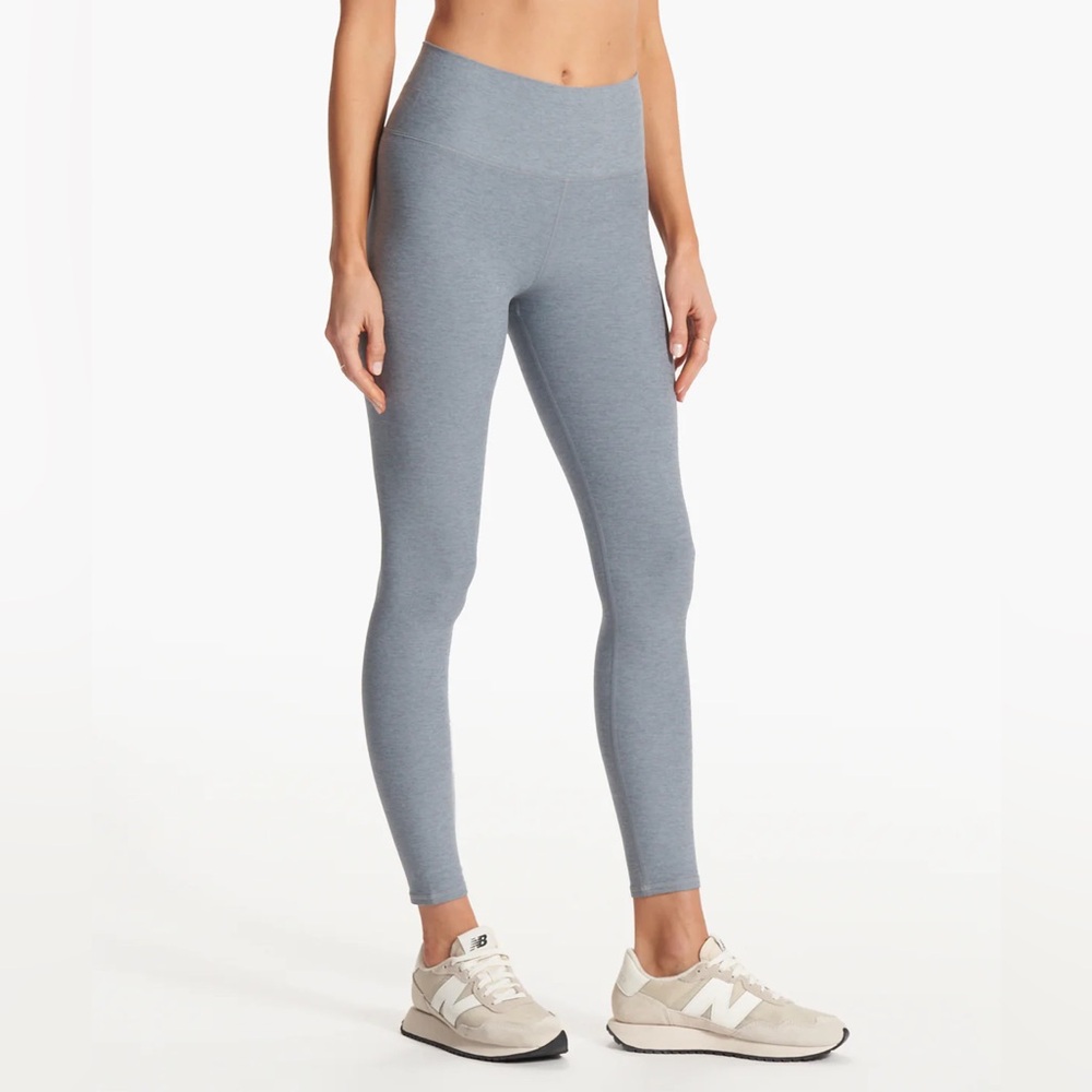 Vuori Clean Elevation Legging in Flint Heather